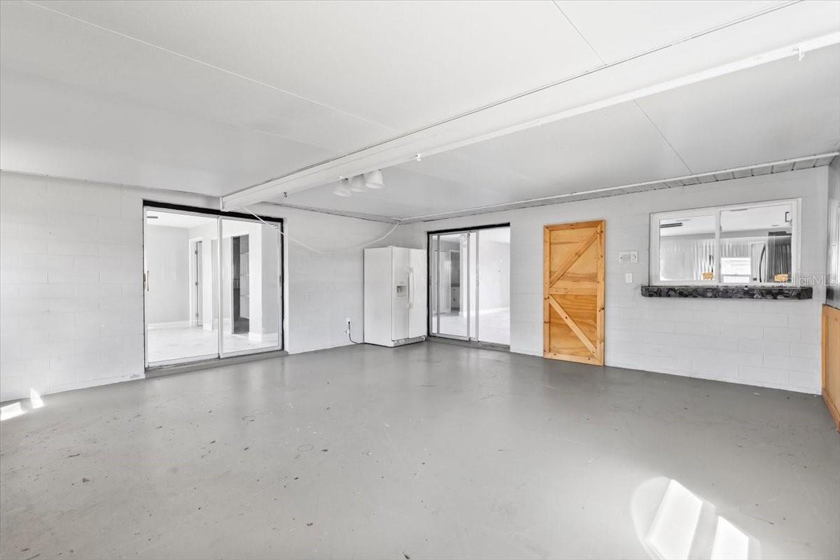 Image 22 of 37 For 1436 Mardrake Road