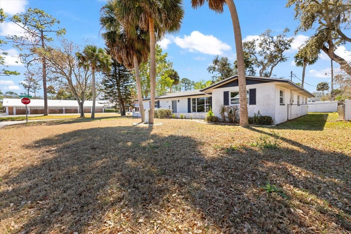 Image 30 of 37 For 1436 Mardrake Road