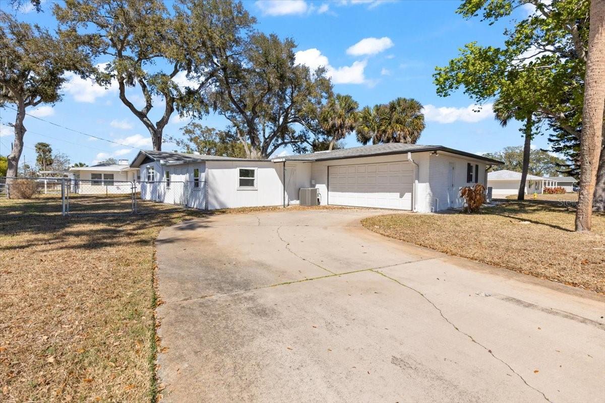 Image 31 of 37 For 1436 Mardrake Road