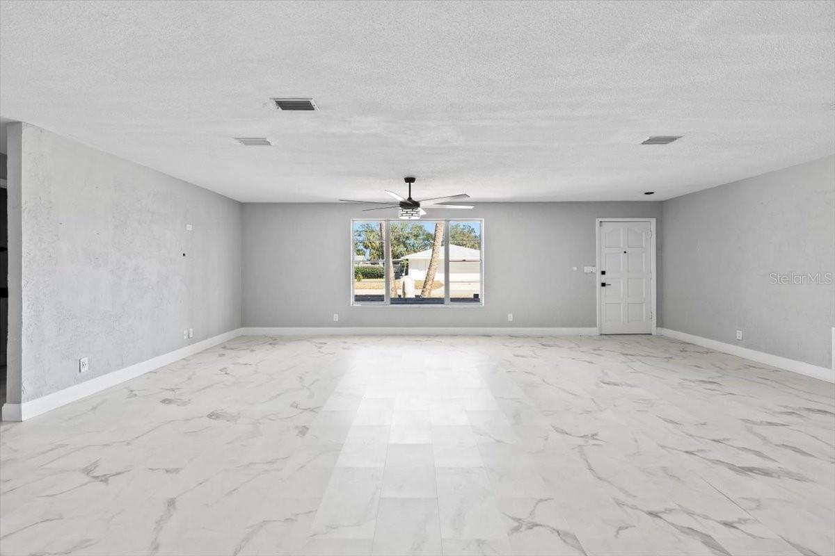 Image 7 of 37 For 1436 Mardrake Road