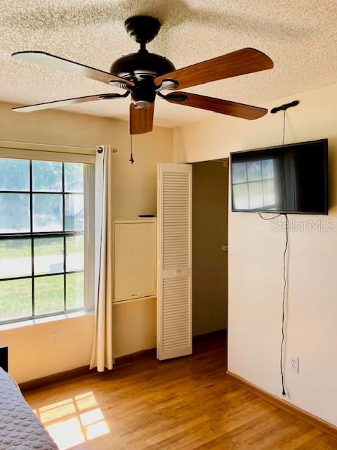 Image 23 of 32 For 2964 Obannion Street