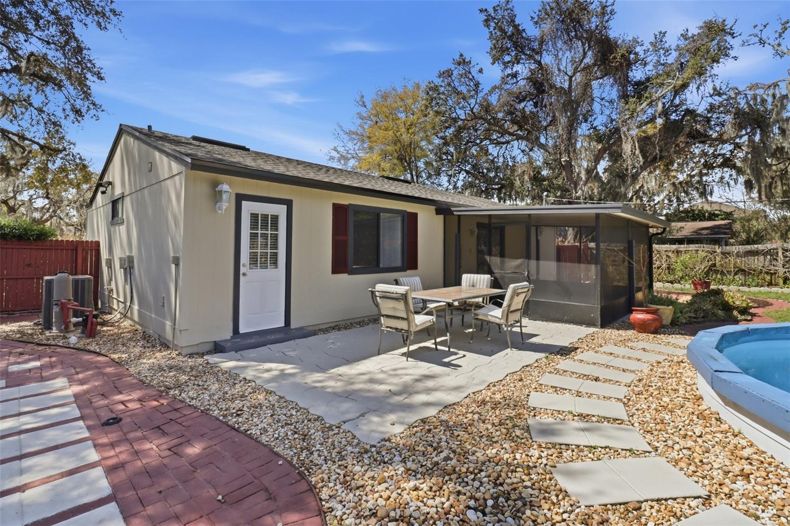 Image 28 of 32 For 2964 Obannion Street