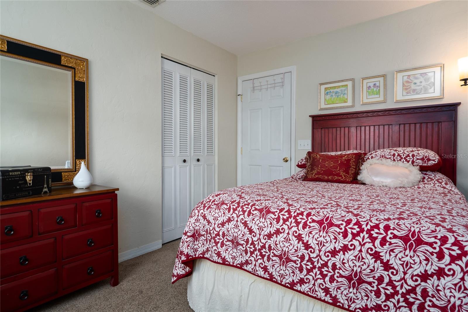 Image 15 of 28 For 1609 Pine Avenue