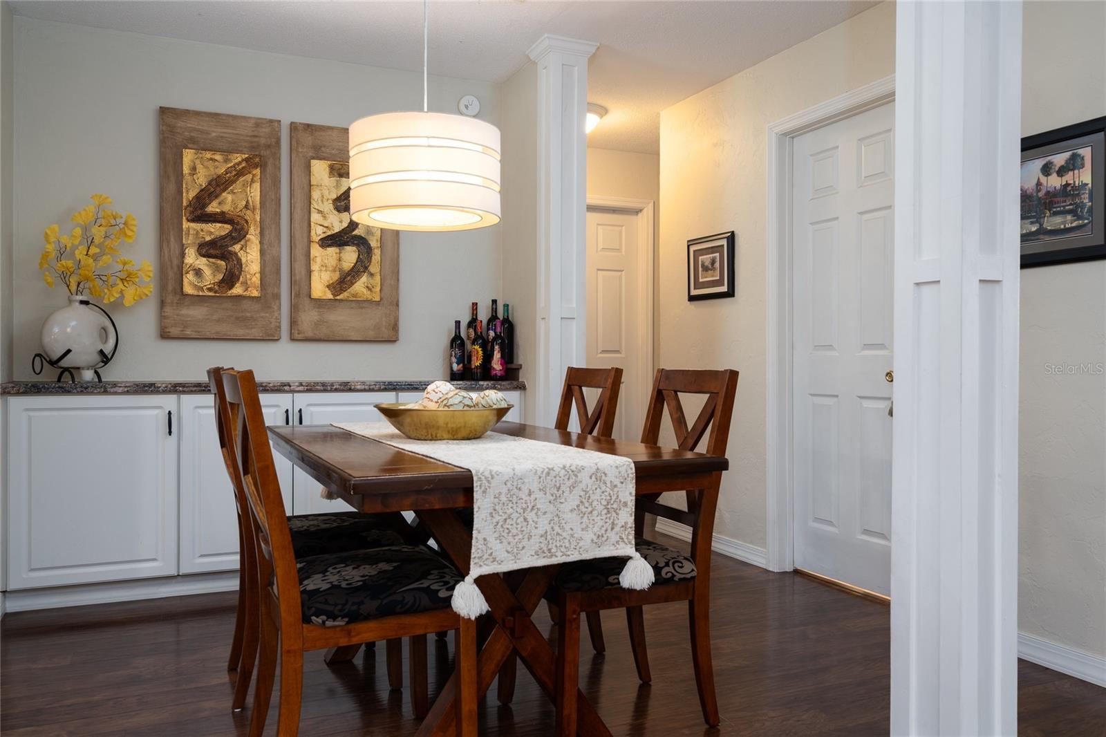 Image 6 of 28 For 1609 Pine Avenue