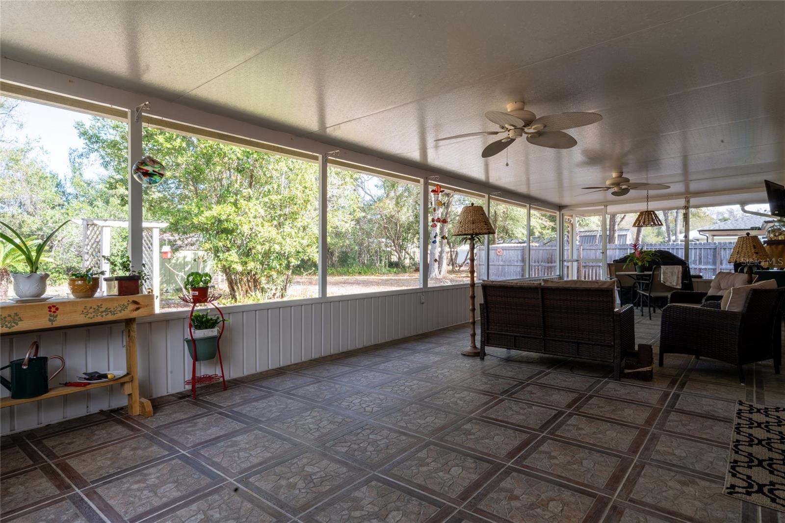 Image 7 of 28 For 1609 Pine Avenue