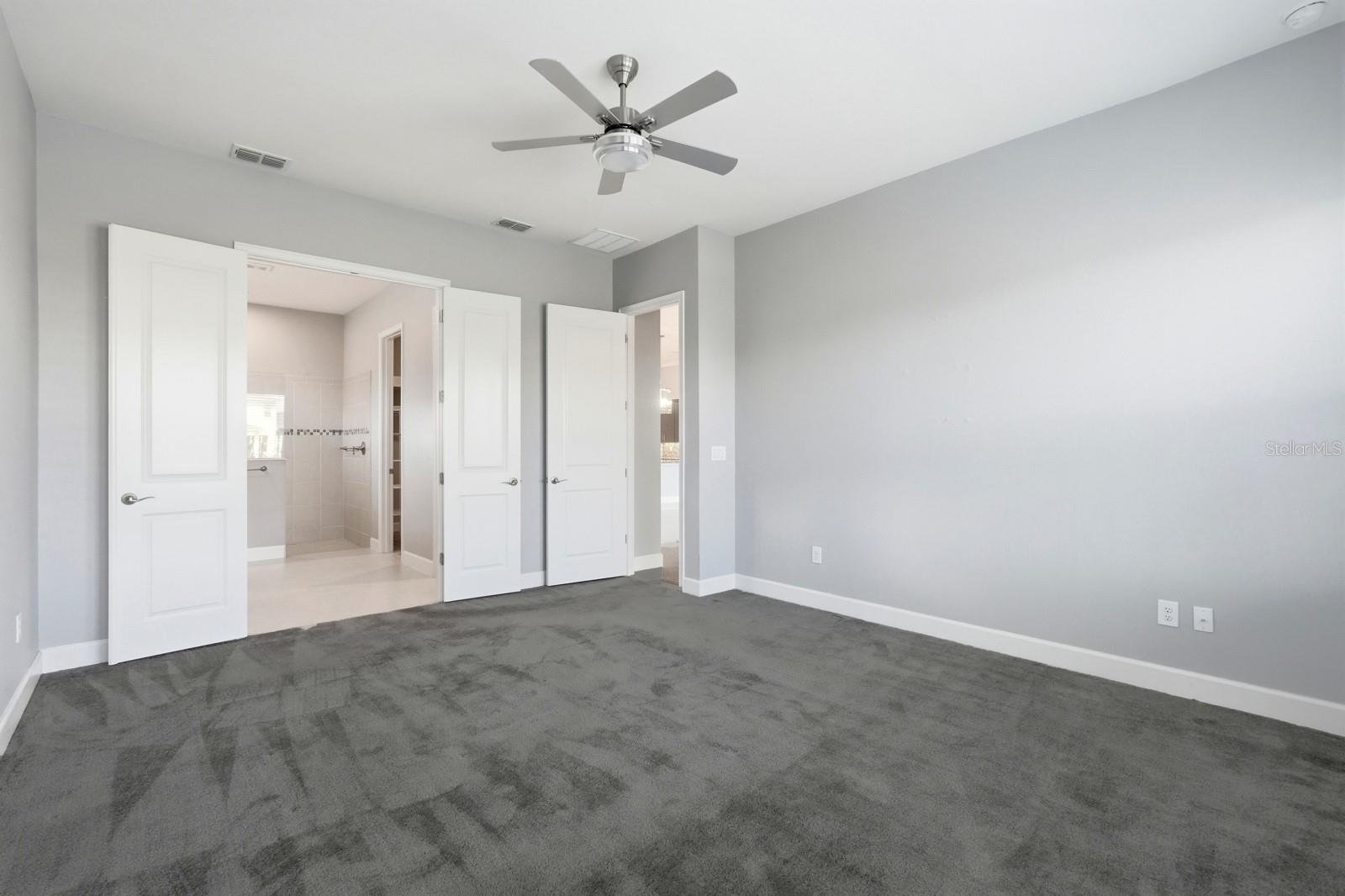 Image 14 of 41 For 6289 Fallsgrove Lane