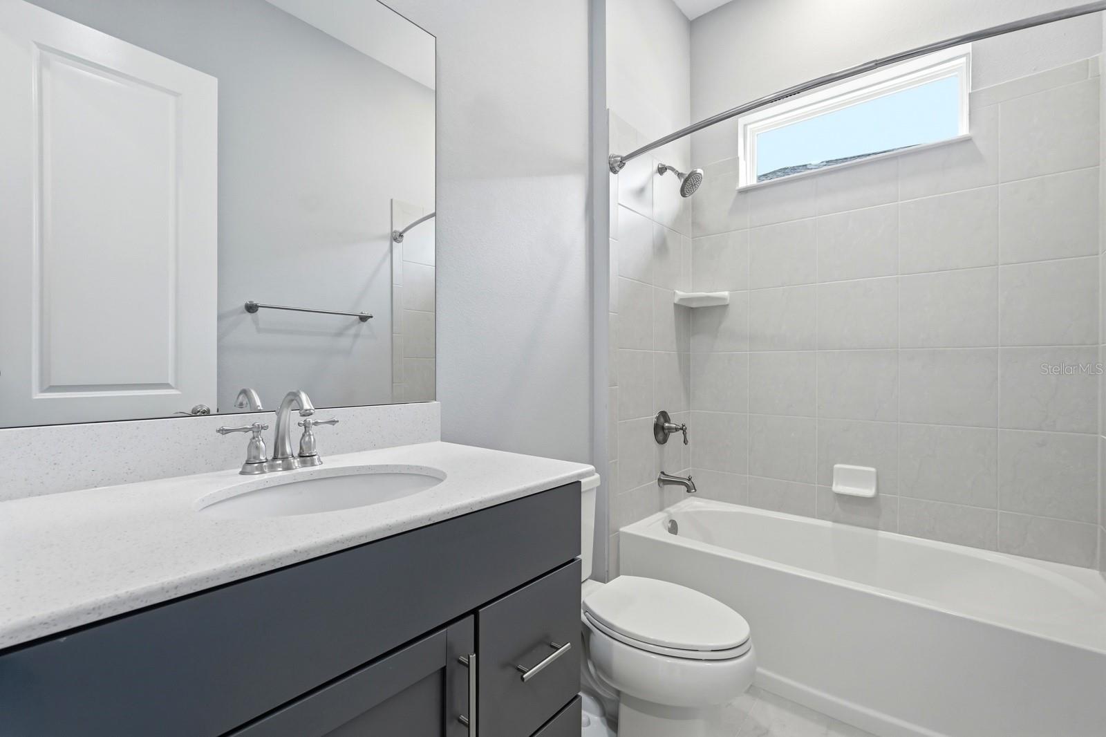 Image 28 of 41 For 6289 Fallsgrove Lane