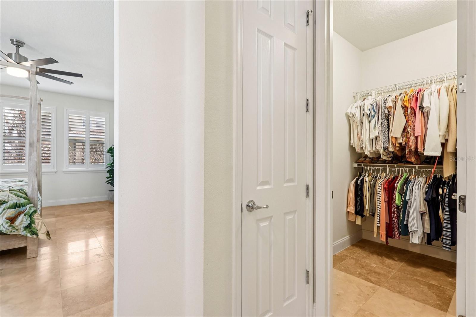 Image 20 of 64 For 3892 Golden Knot Drive