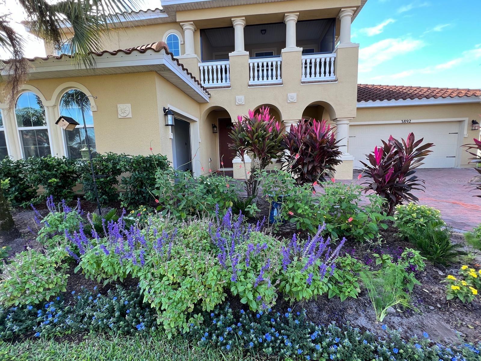 Image 35 of 64 For 3892 Golden Knot Drive