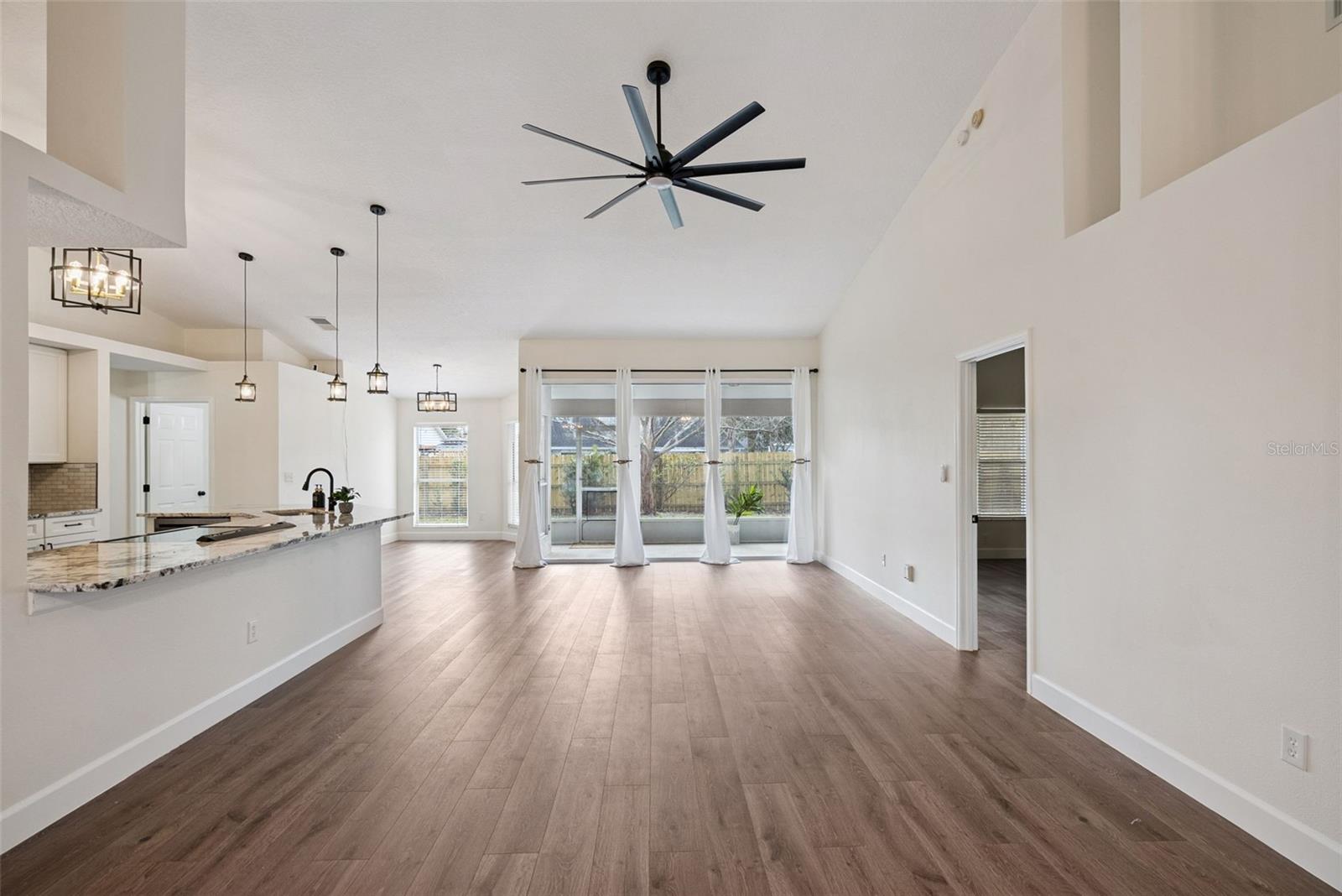 Image 3 of 26 For 1270 Lake Rogers Circle