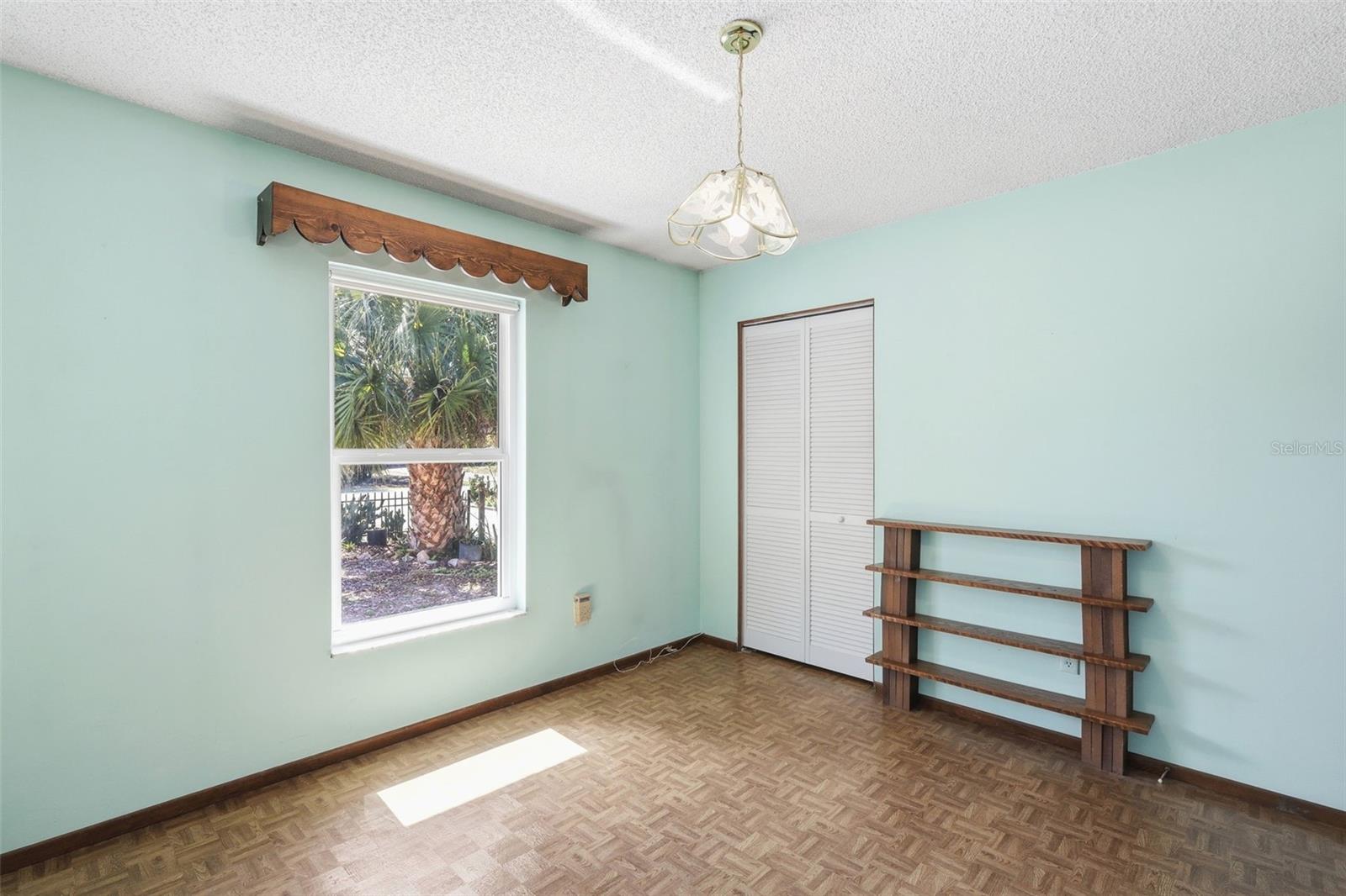 Image 19 of 34 For 525 Sandy Pines Drive