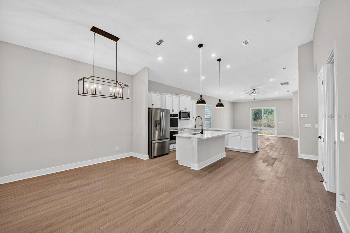 Image 10 of 53 For 8911 Ford Road