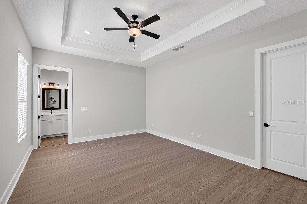 Image 29 of 53 For 8911 Ford Road