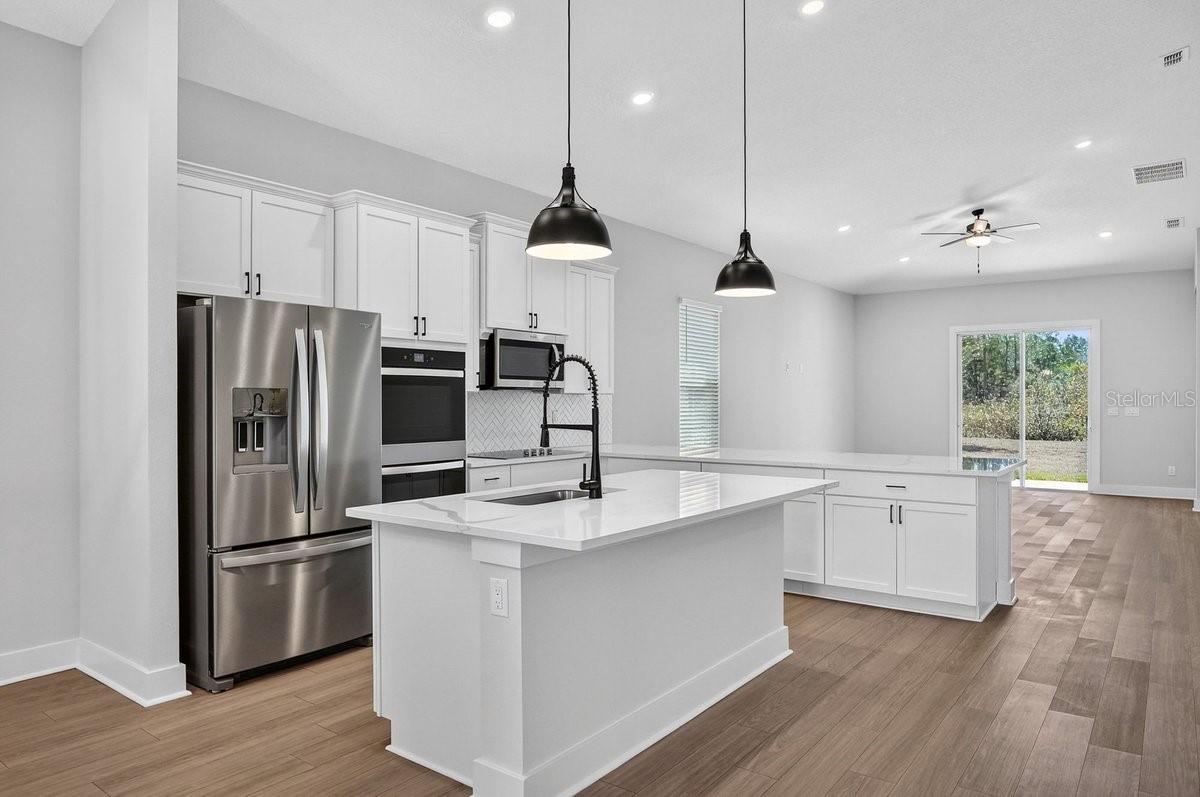 Image 12 of 53 For 8719 Ford Road