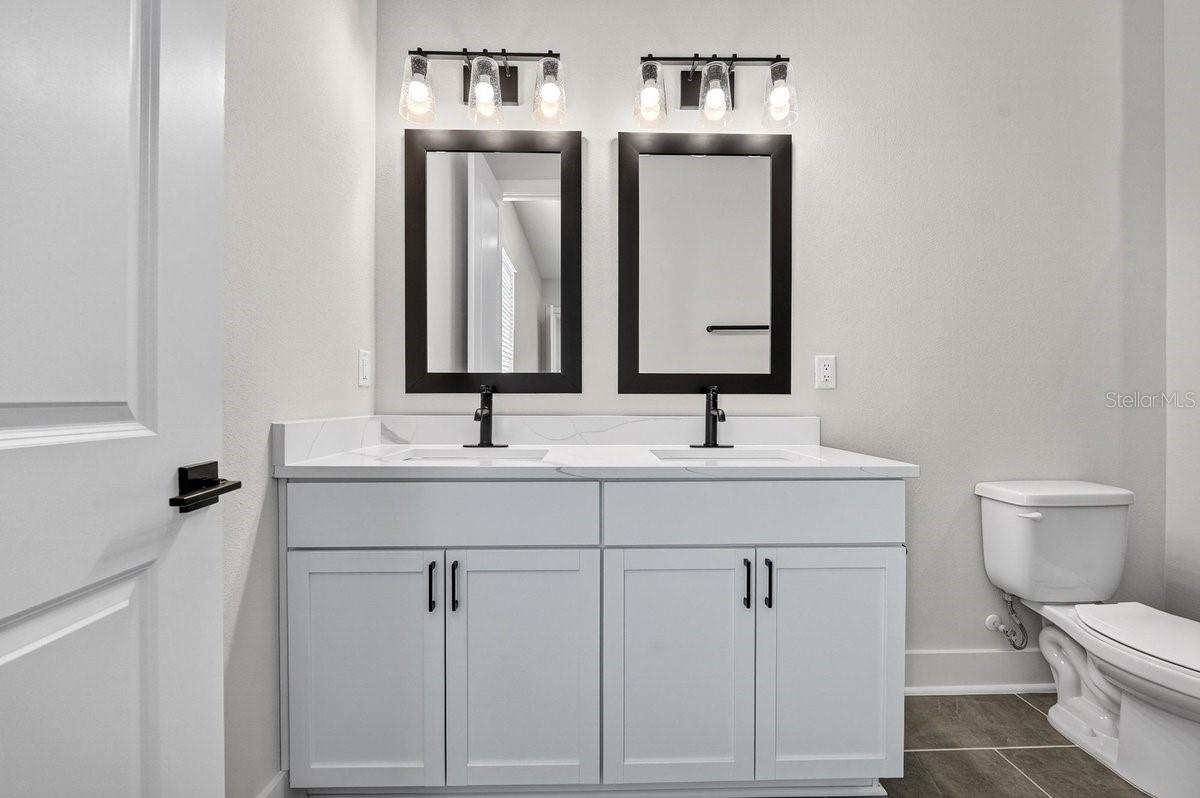 Image 33 of 53 For 8719 Ford Road