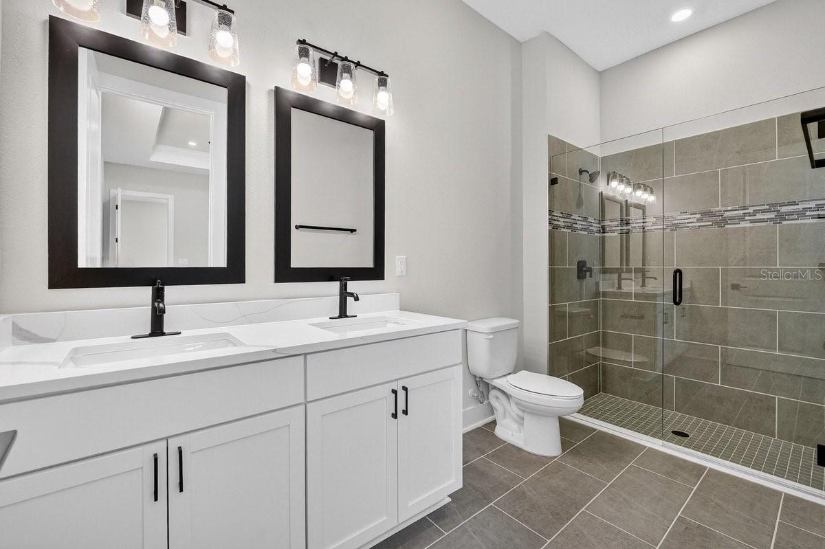 Image 32 of 53 For 8431 Ford Road