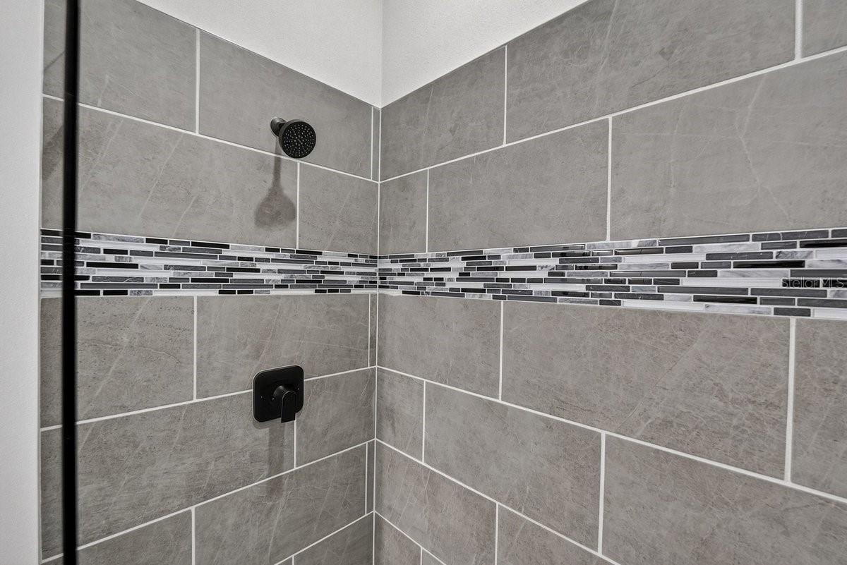 Image 35 of 53 For 8431 Ford Road