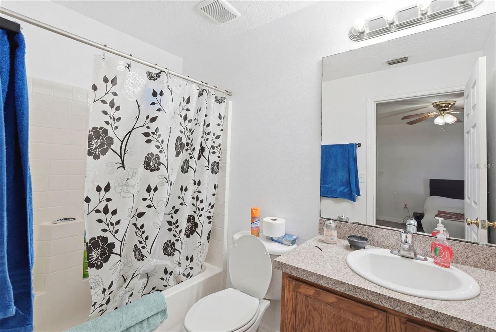 Image 32 of 39 For 195 Frederick Street N