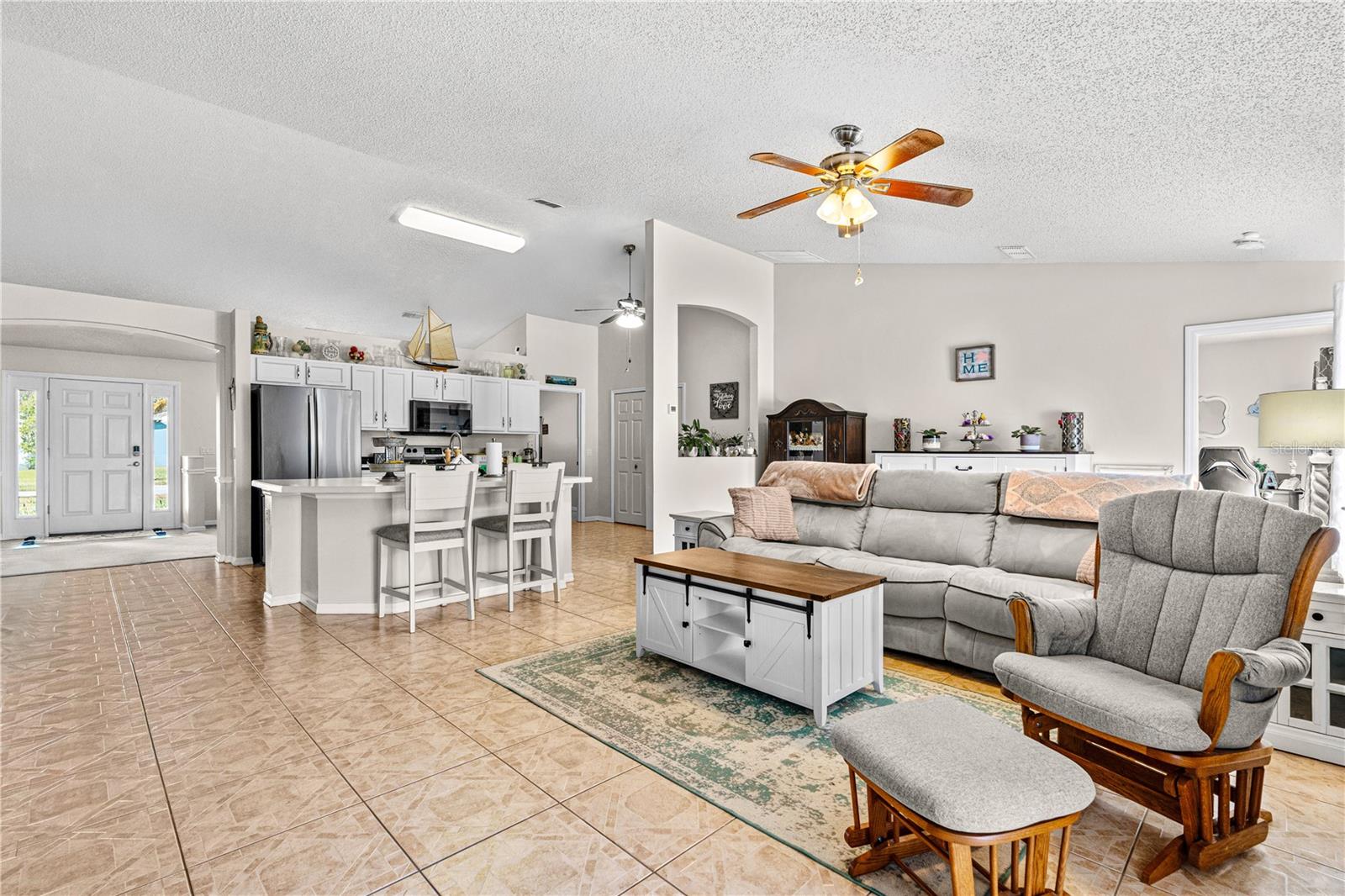 Image 15 of 42 For 341 Mariners Gate Drive