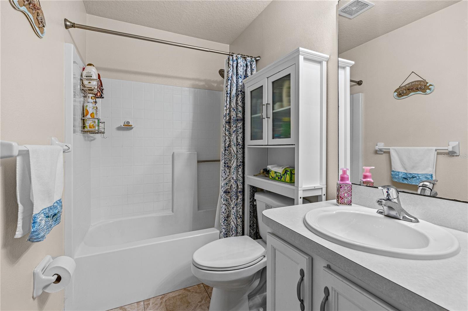 Image 29 of 42 For 341 Mariners Gate Drive