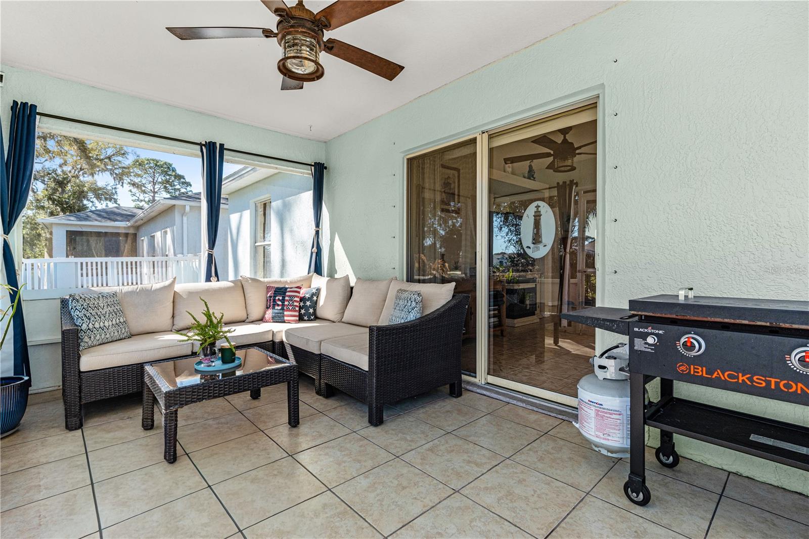 Image 4 of 42 For 341 Mariners Gate Drive