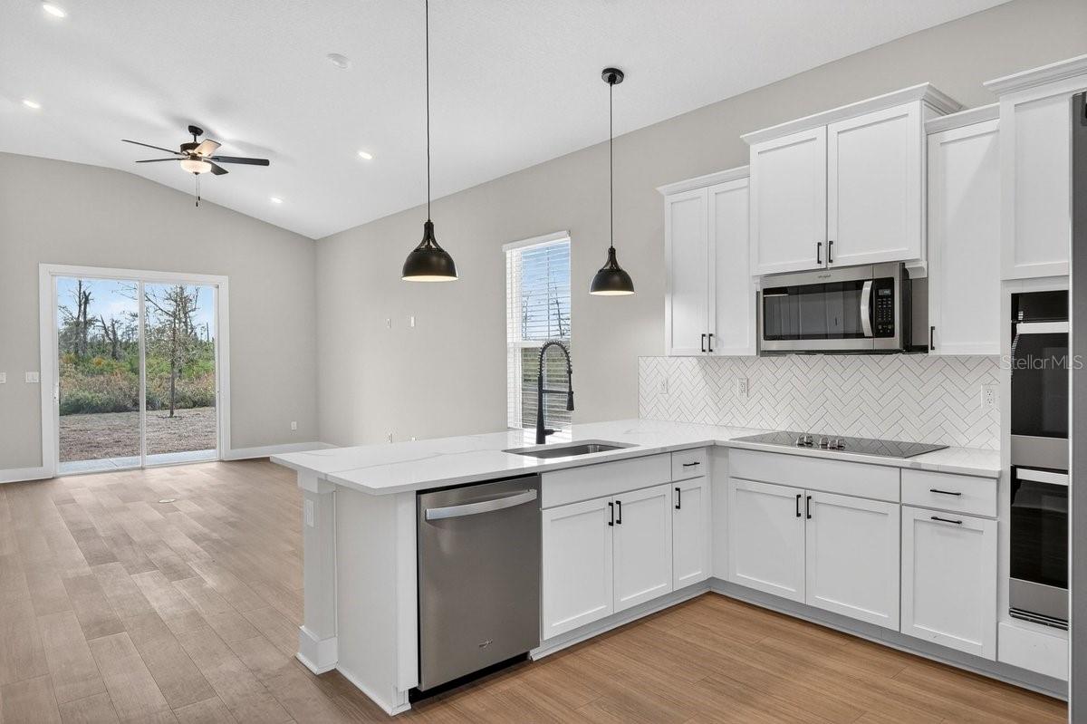 Image 11 of 56 For 8495 Ford Road