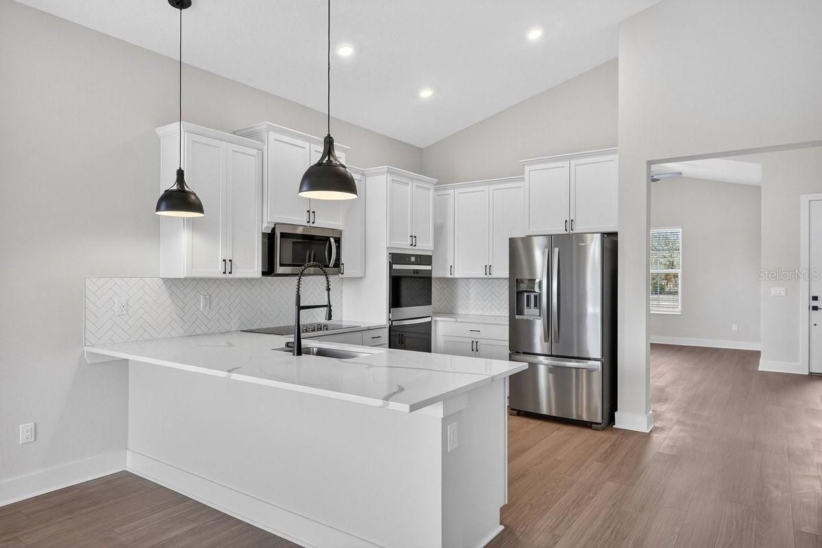 Image 13 of 56 For 8495 Ford Road