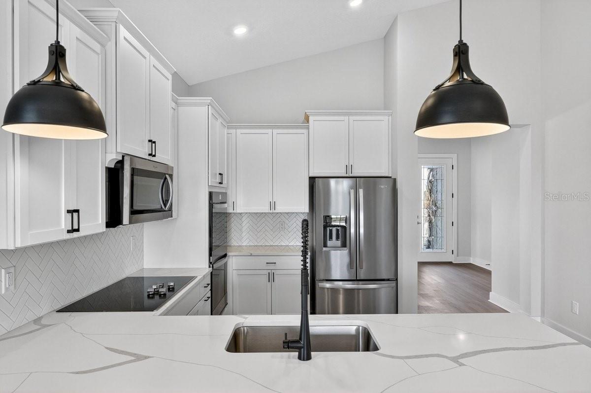 Image 14 of 56 For 8495 Ford Road