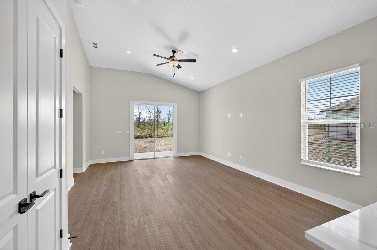 Image 16 of 56 For 8495 Ford Road