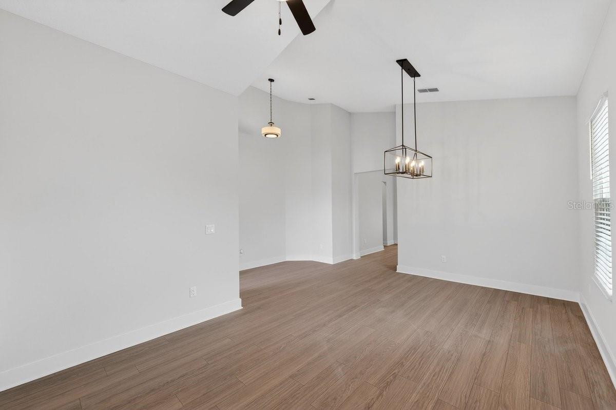 Image 8 of 56 For 8495 Ford Road