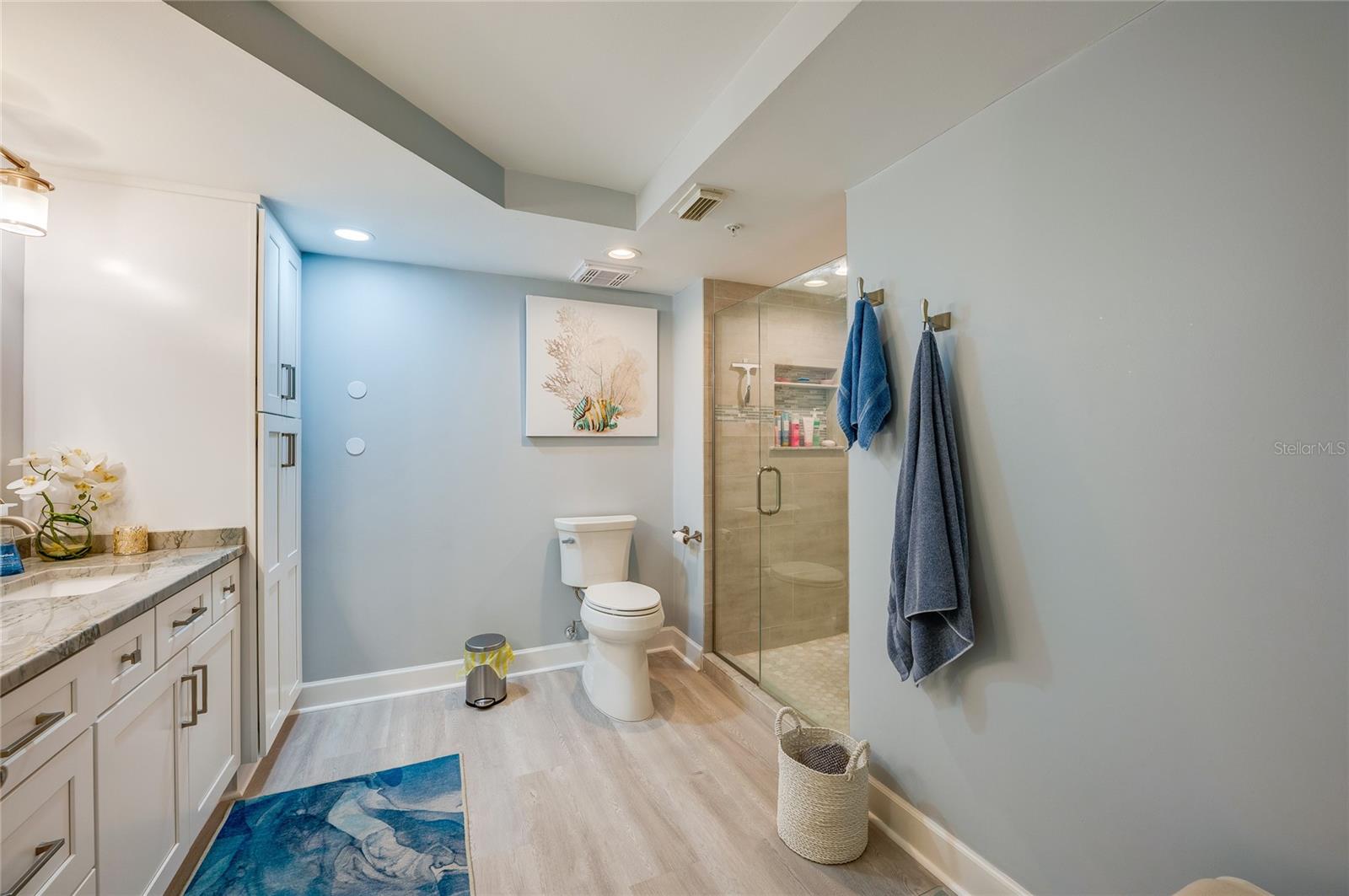 Image 20 of 40 For 4565 Atlantic Avenue 5110