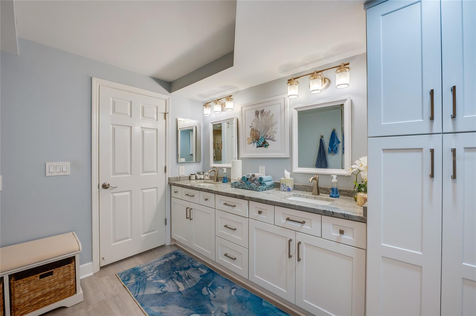 Image 21 of 40 For 4565 Atlantic Avenue 5110