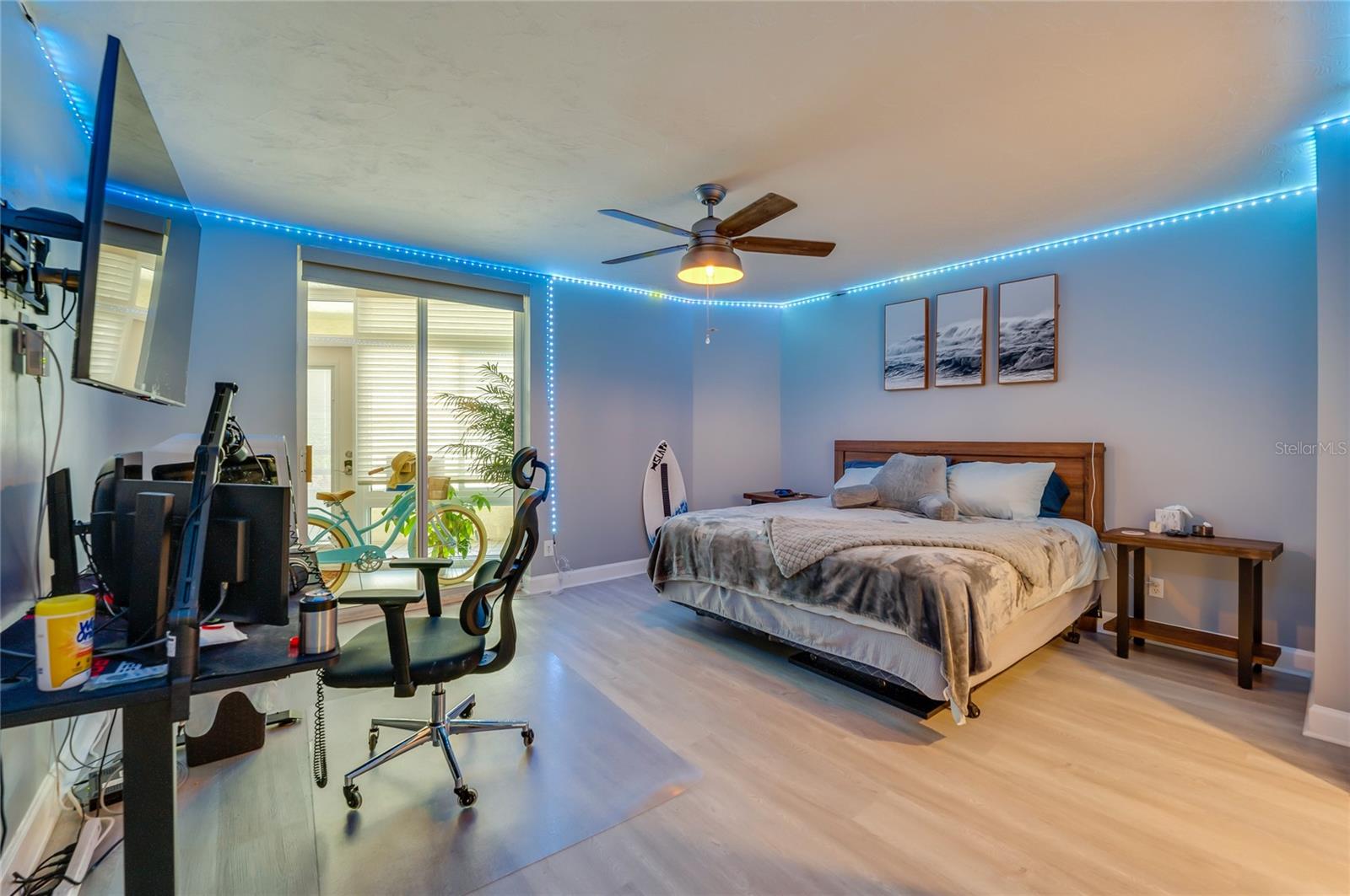 Image 26 of 40 For 4565 Atlantic Avenue 5110