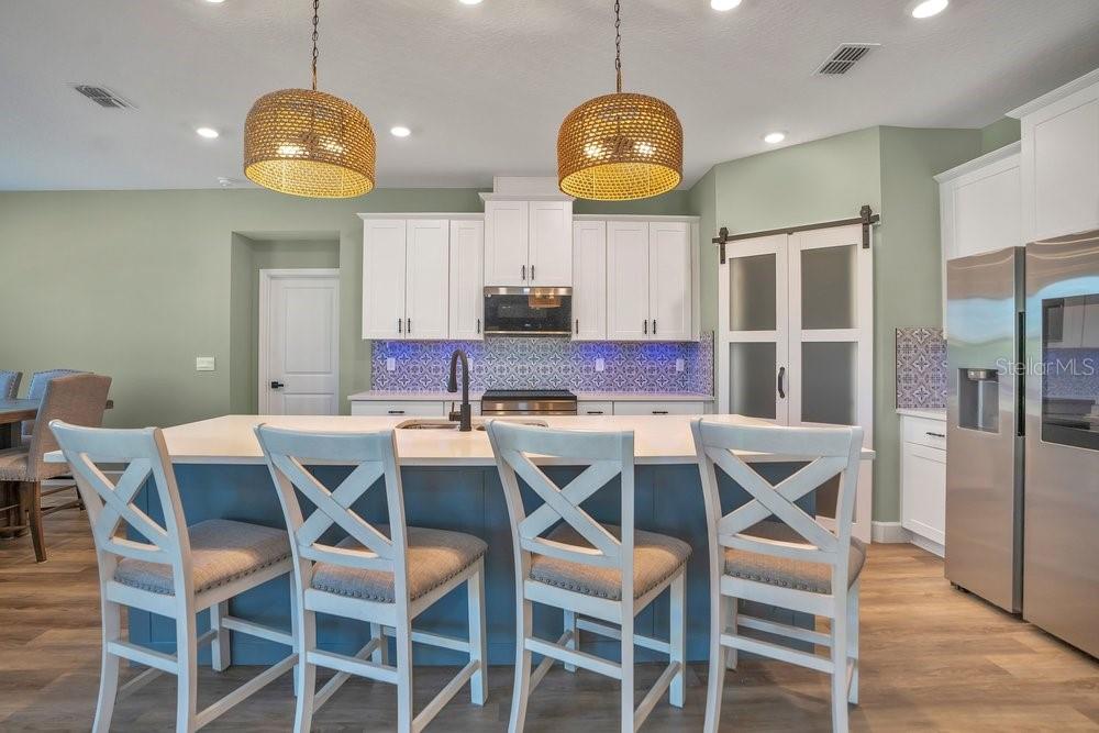 Image 11 of 78 For 3295 Arch Avenue