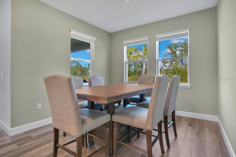 Image 19 of 78 For 3295 Arch Avenue