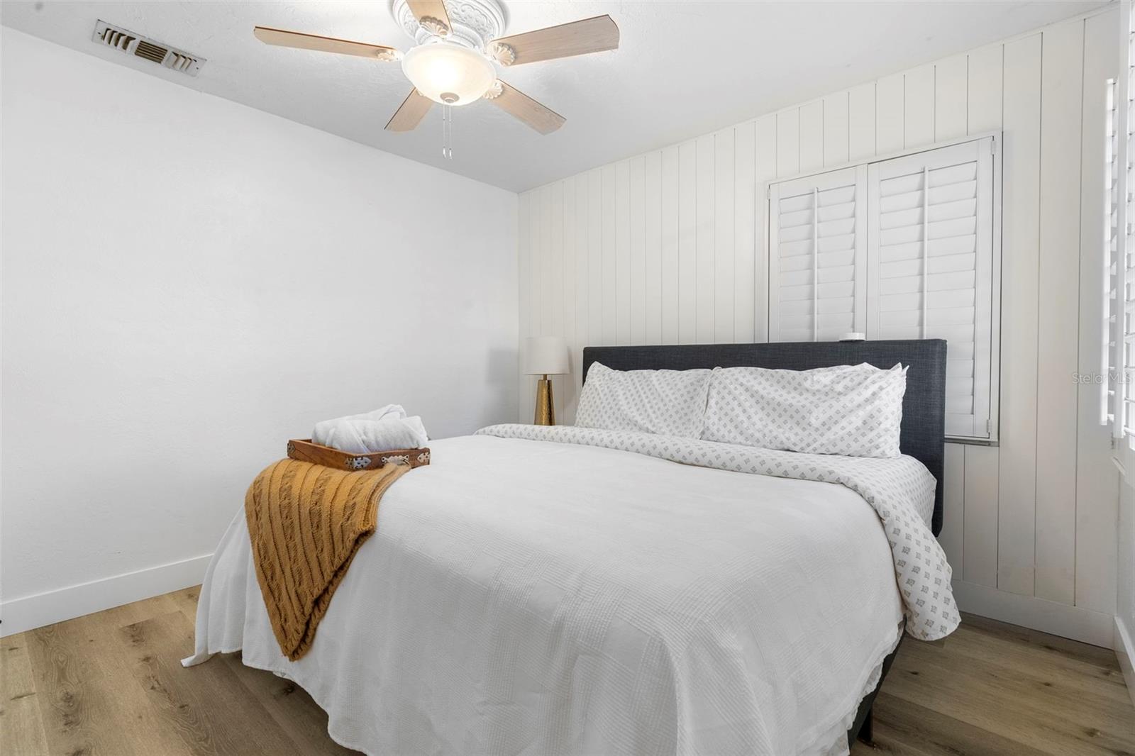 Image 11 of 42 For 1378 Bailey Avenue