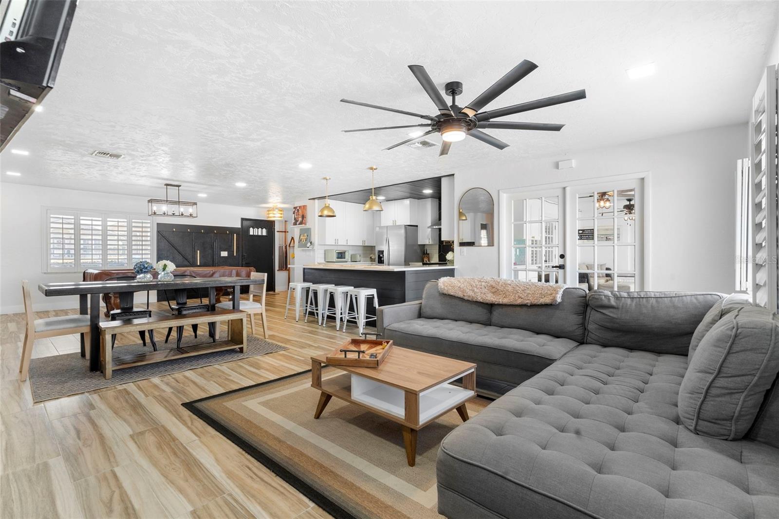 Image 18 of 42 For 1378 Bailey Avenue