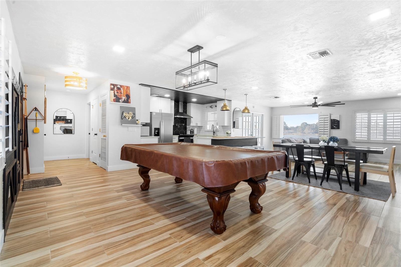 Image 20 of 42 For 1378 Bailey Avenue