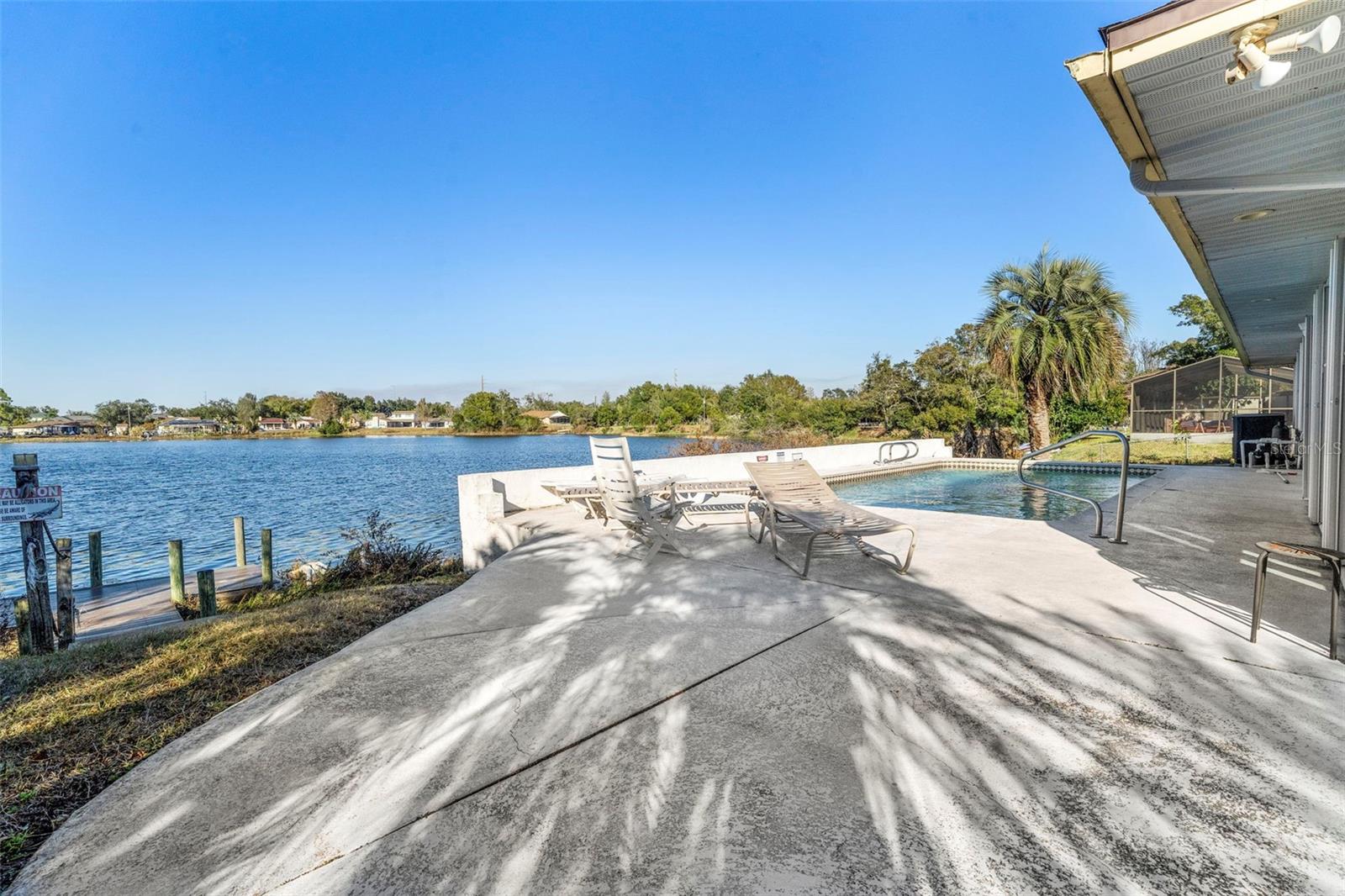 Image 26 of 42 For 1378 Bailey Avenue