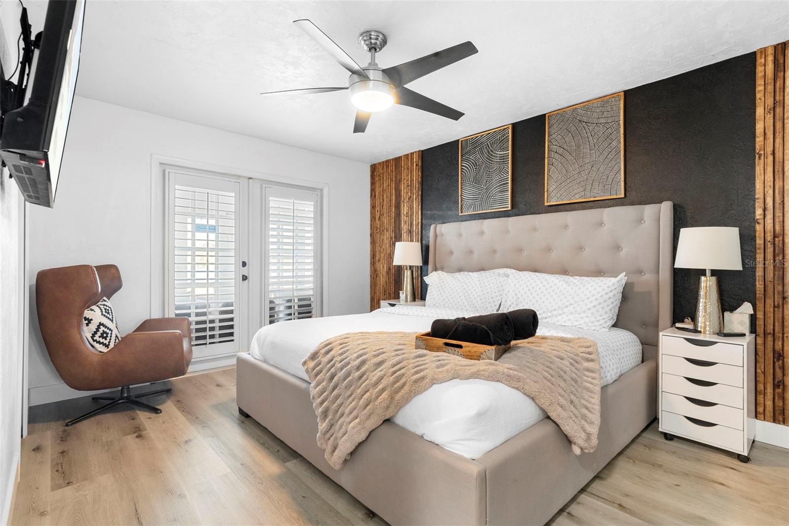 Image 3 of 42 For 1378 Bailey Avenue