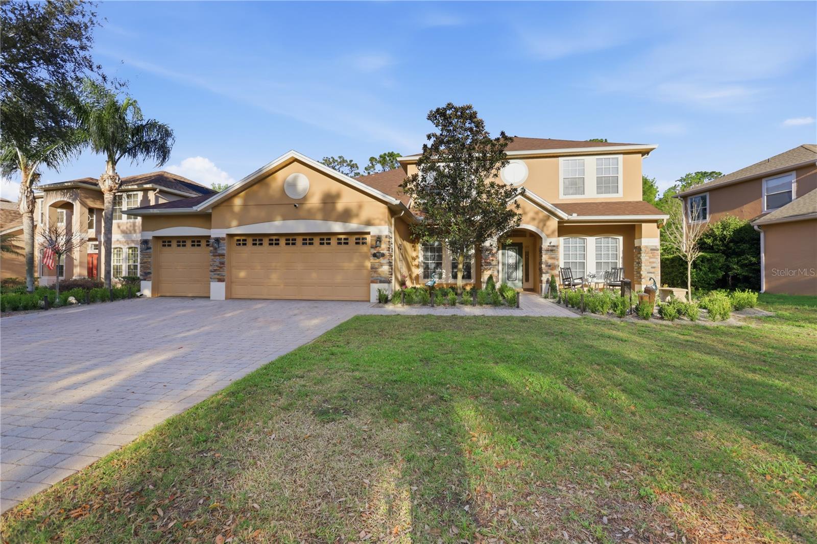 Listing photo id 0 for 777 Dakota Prairie Court