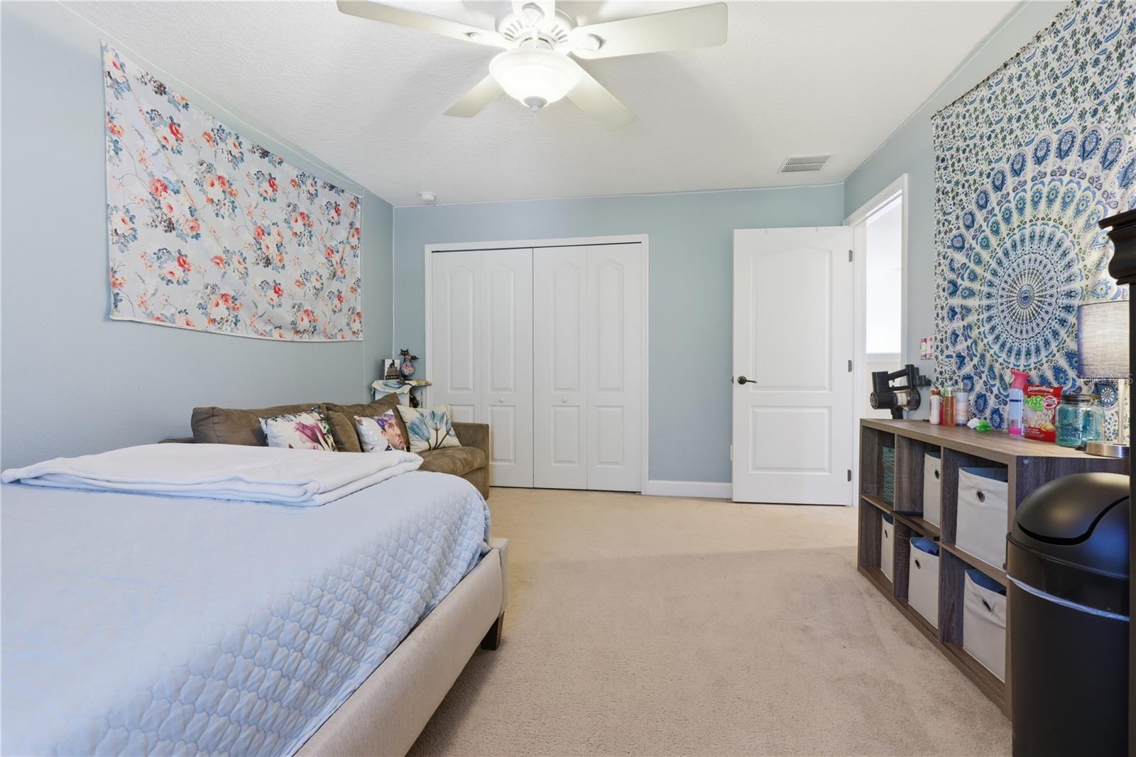 Listing photo id 36 for 777 Dakota Prairie Court