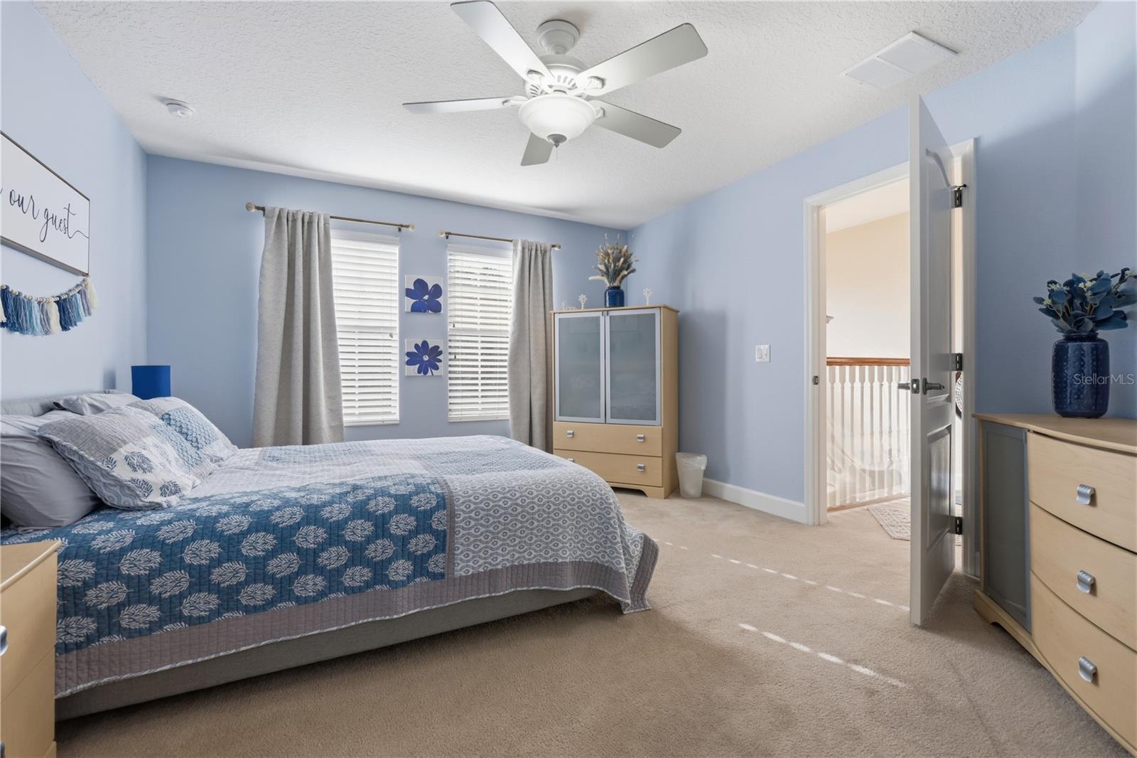 Listing photo id 40 for 777 Dakota Prairie Court