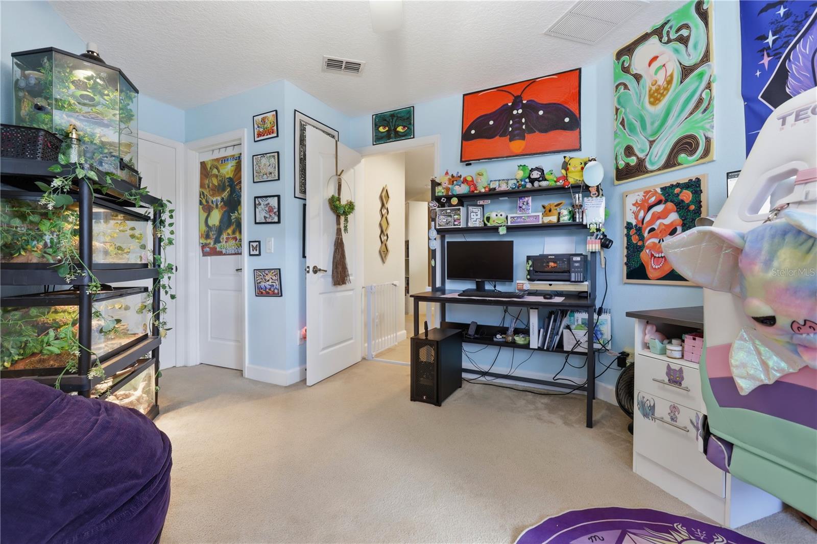 Listing photo id 42 for 777 Dakota Prairie Court