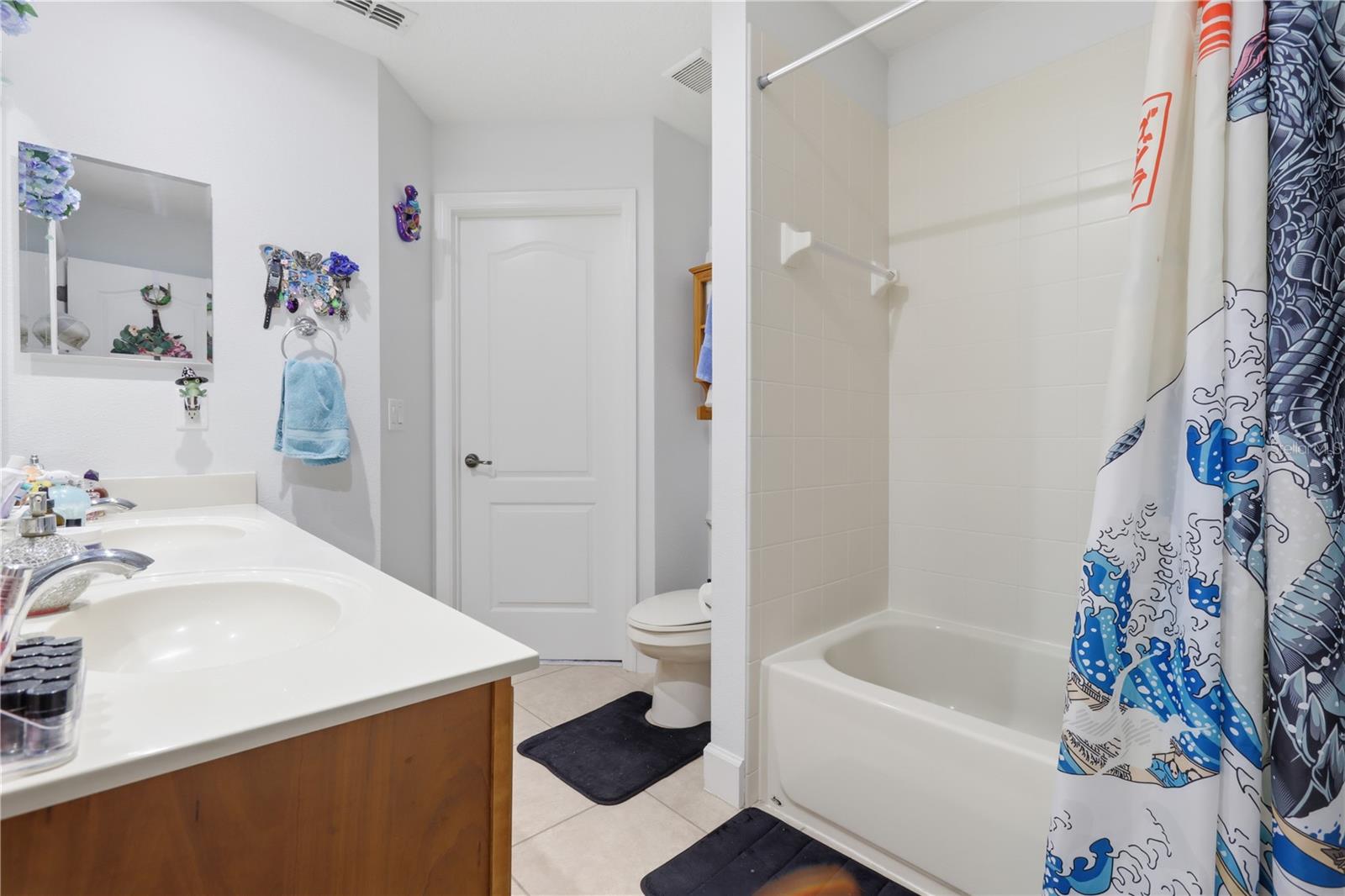 Listing photo id 45 for 777 Dakota Prairie Court