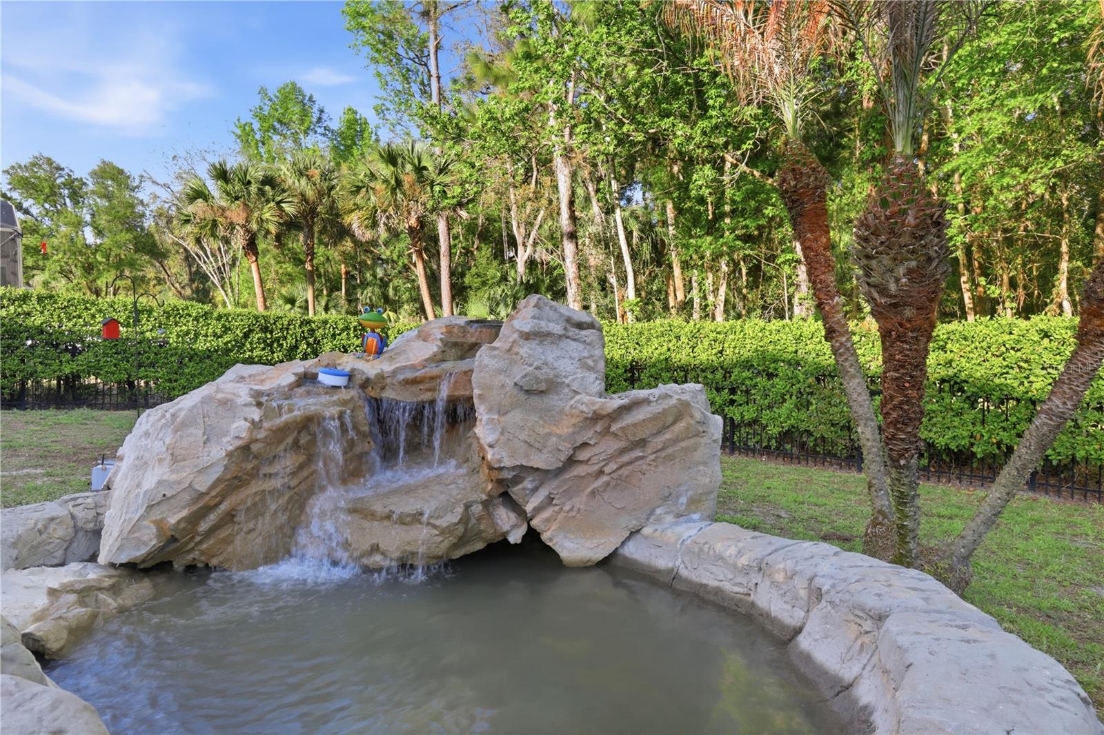 Listing photo id 65 for 777 Dakota Prairie Court