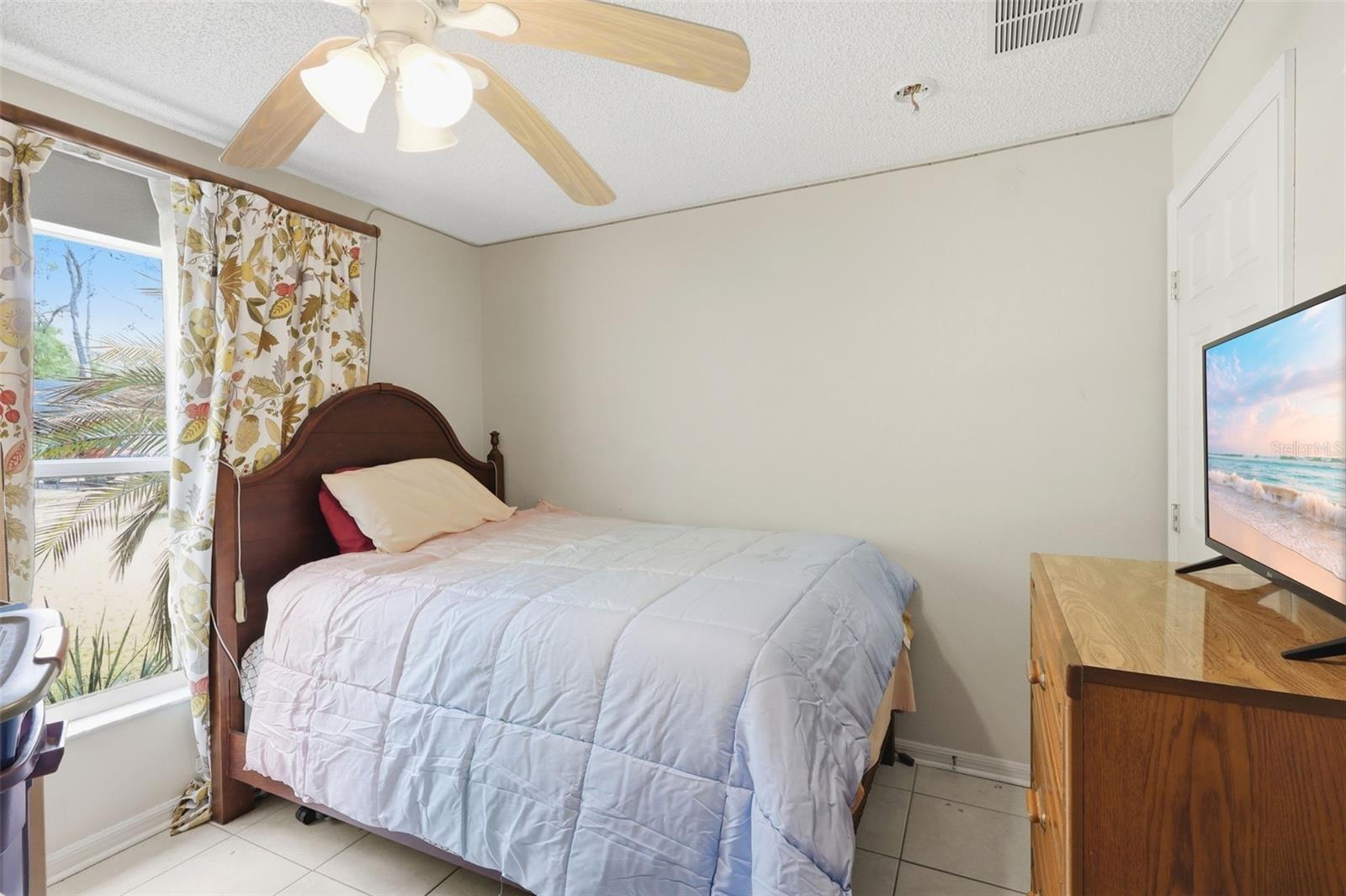 Image 12 of 23 For 1496 10th Street