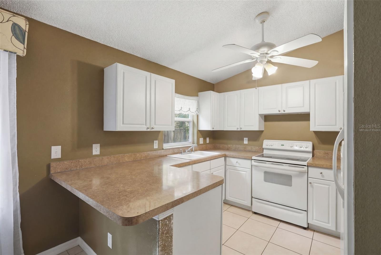 Image 3 of 23 For 1496 10th Street