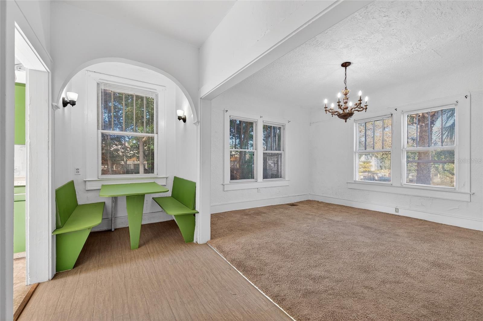 Image 13 of 40 For 1616 Crescent Ridge Road