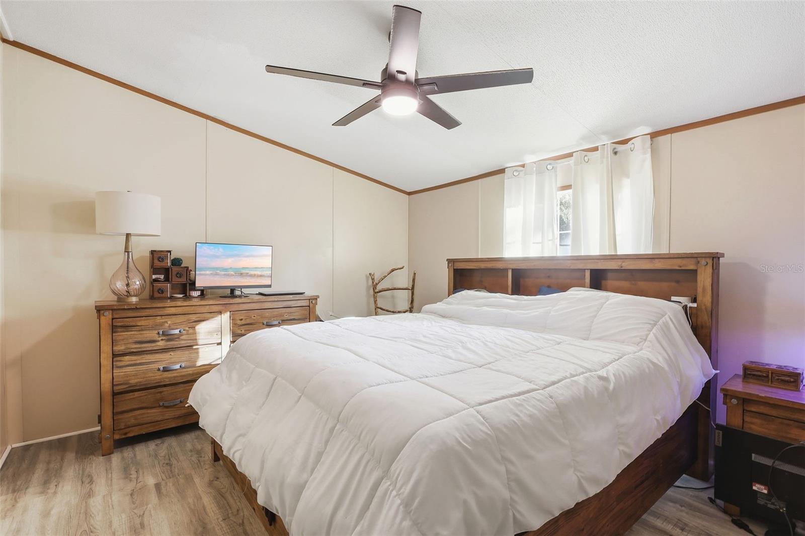 Listing photo id 23 for 106 Browns Road